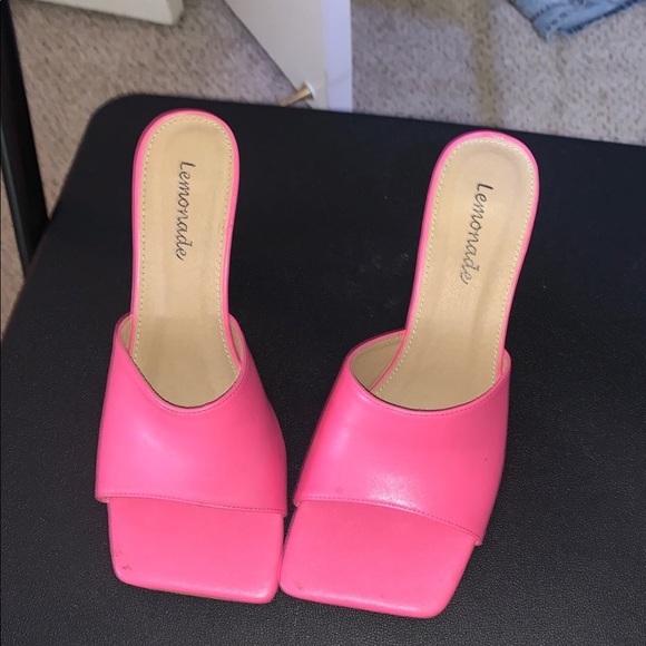 Pink kitten heels - Picture 2 of 2